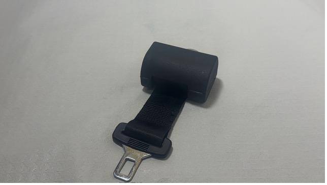 CINTURON SEGURIDAD RETRACTIL MACHO — referencia FR00043